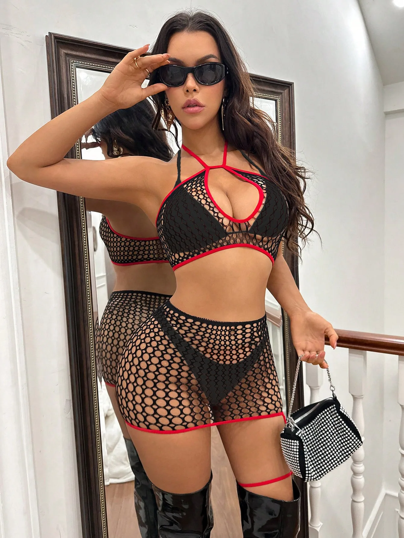 لانجري شبكي قطعتين بأطراف حمراء - الصورة 2